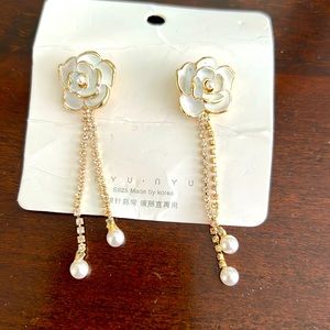 White camelia earrings